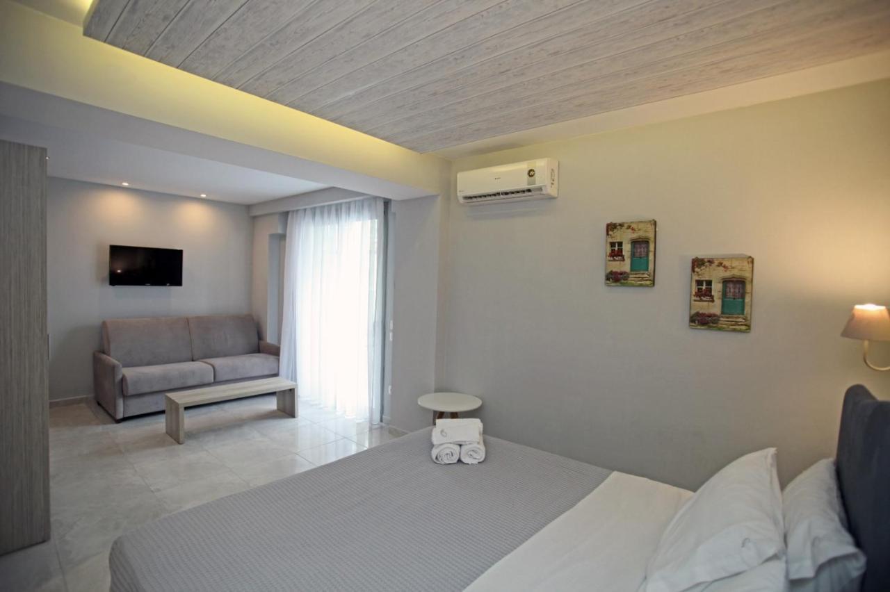 L G E Luxery Apartments Pefkochori Exterior foto