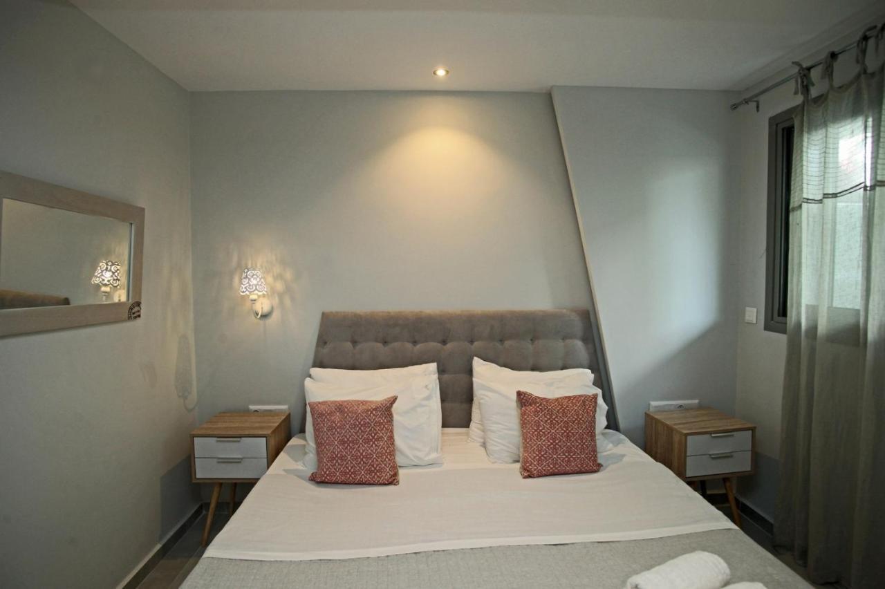 L G E Luxery Apartments Pefkochori Exterior foto