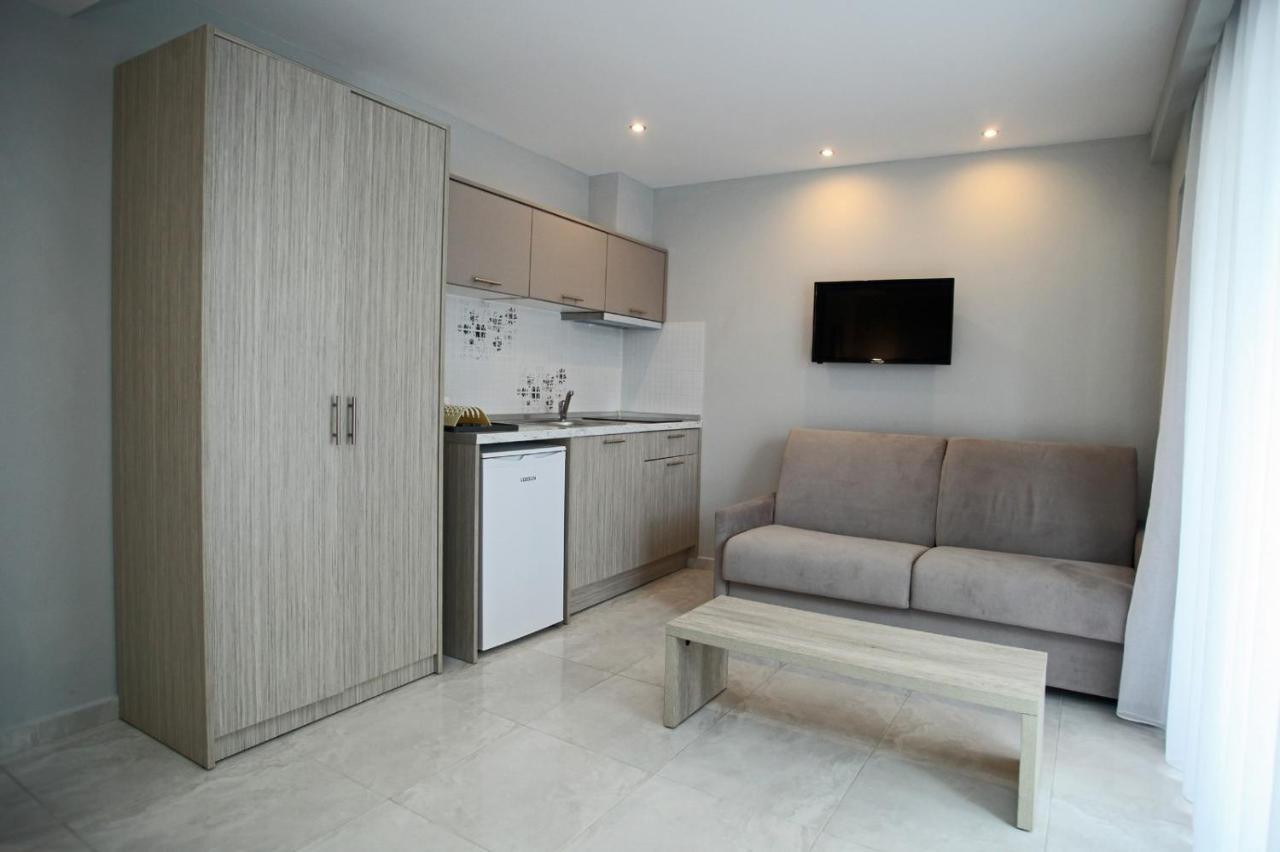 L G E Luxery Apartments Pefkochori Exterior foto