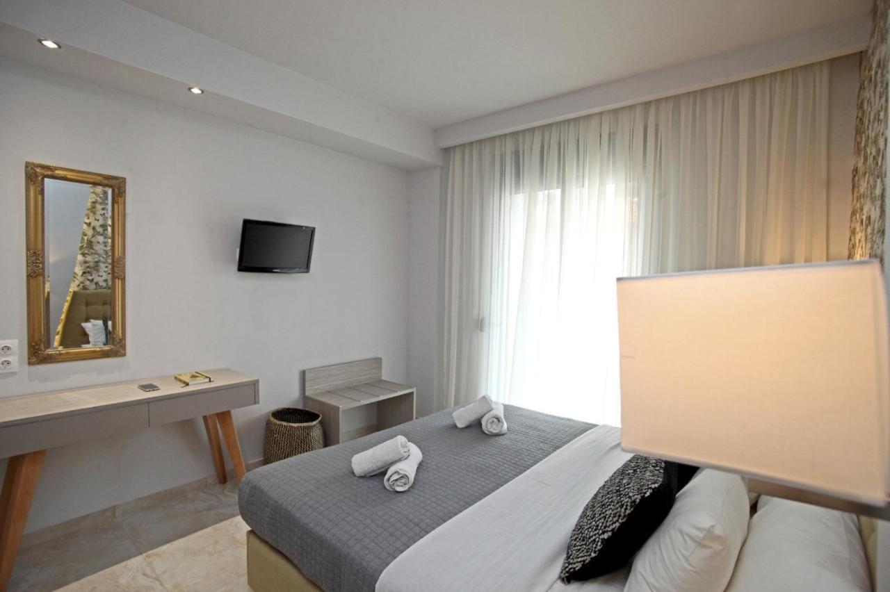 L G E Luxery Apartments Pefkochori Exterior foto